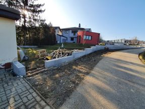 Einfriedung