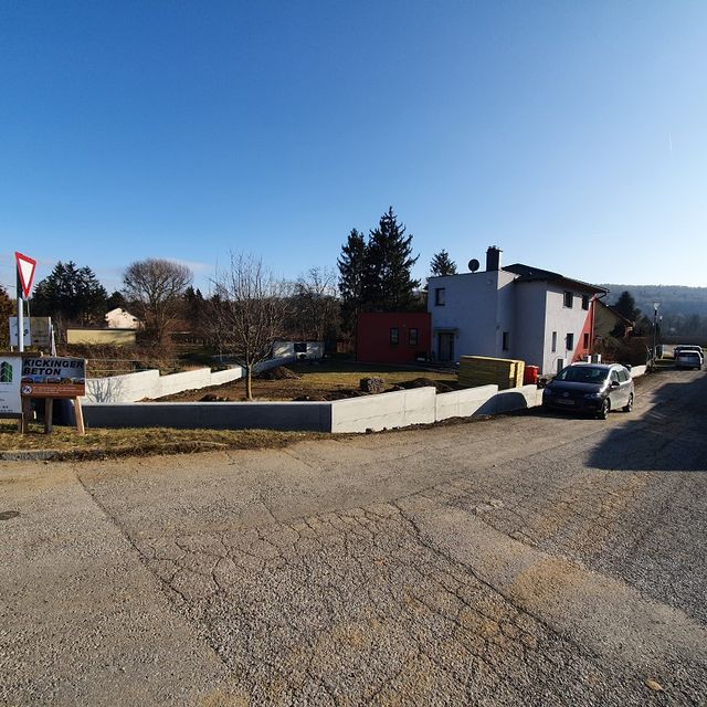 Einfriedung